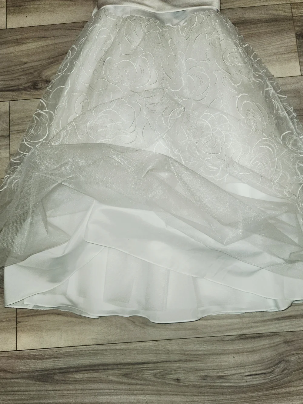 David's Bridal Flower Girl Pageant Formal Dress Sz. 6 - Picture 6 of 9